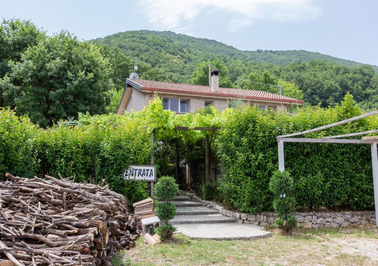 Agriturismo La Vammora Laviano Exterior foto